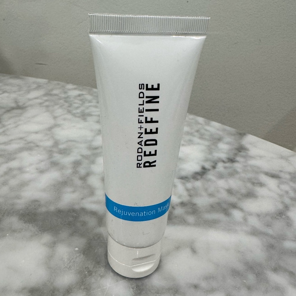 RODAN + FIELDS REDEFINE Rejuvenation Mask